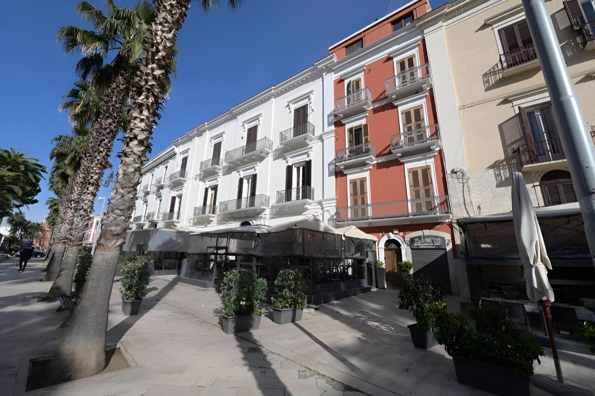 Bari Landlord 71 - Central Rooms Exterior foto